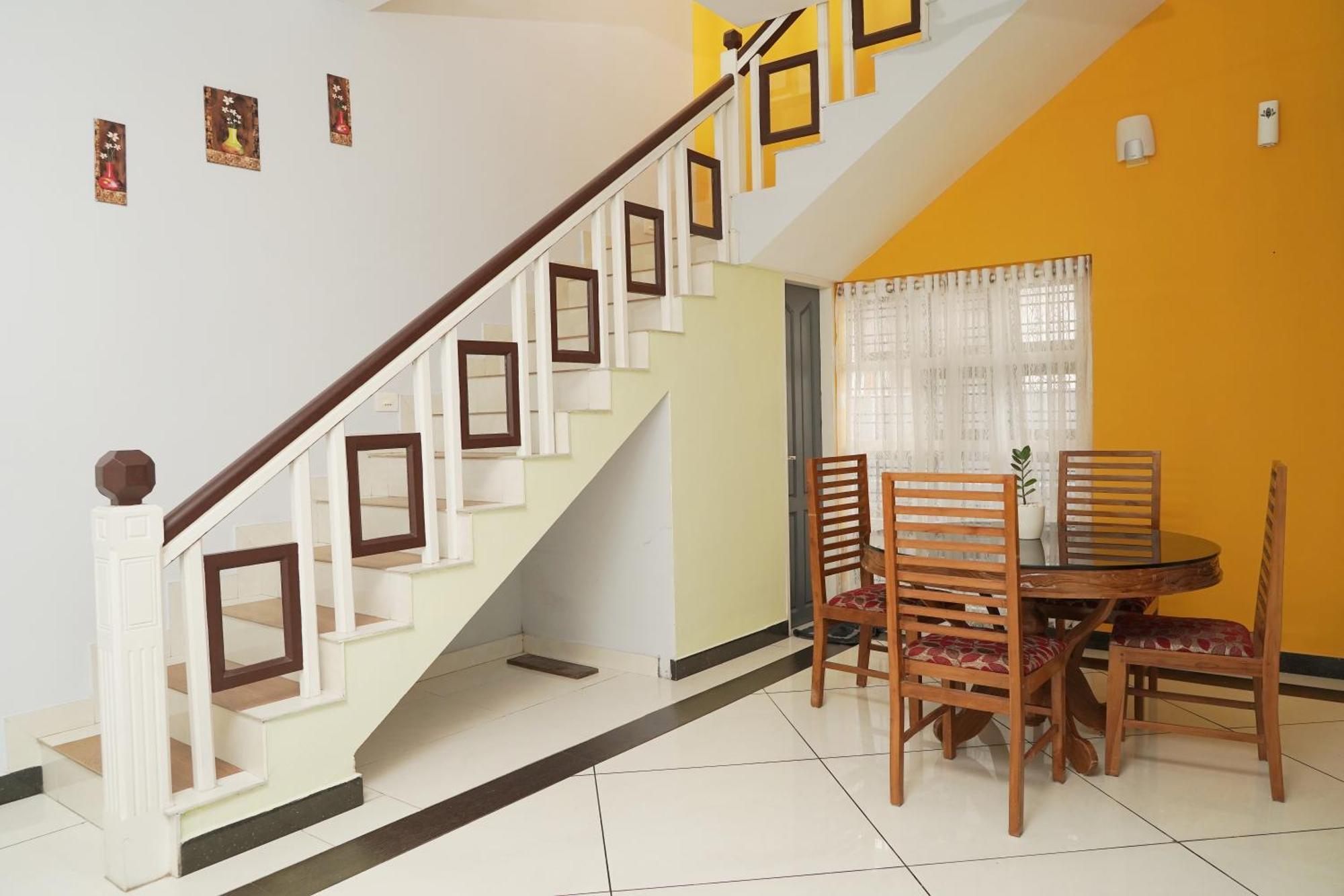 Orange Valley Town Residency Тривандрум Экстерьер фото